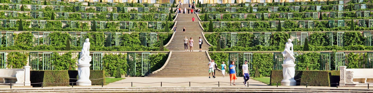 Tour guidato a piedi di 4 ore a Potsdam da Berlino