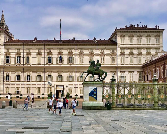 Royal Palace of Turin: Skip The Line Guided Tour