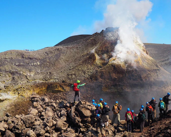 Mount Etna Guided Tour by 4x4 with Wine Tasting
