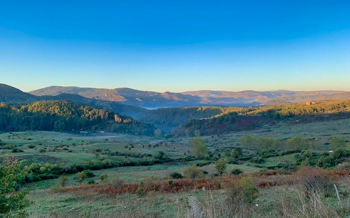 Rolling hills and lush greenery on the Etna & Gole dell’ Alcantara Jeep Tour route.