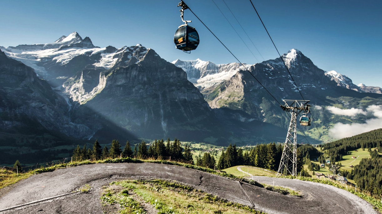 Vues du téléphérique suisse - Pass Interrail