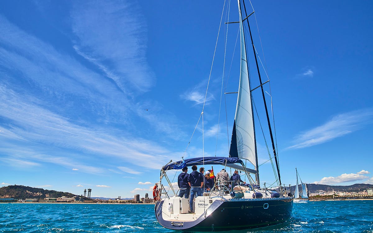 sailing tour in barcelona with paddle surfing-5 sailing tour in barcelona with paddle surfing-5