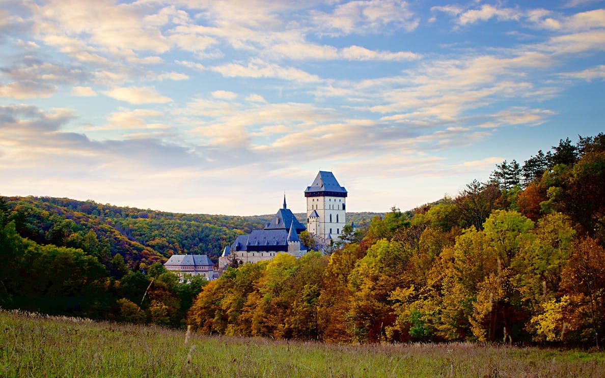 half-day trip to castle karlštejn - czech gothic treasure tour-1