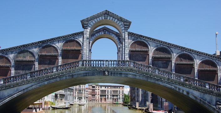 Rialto Bridge replica over canal at Italia in Miniatura, Italy.
