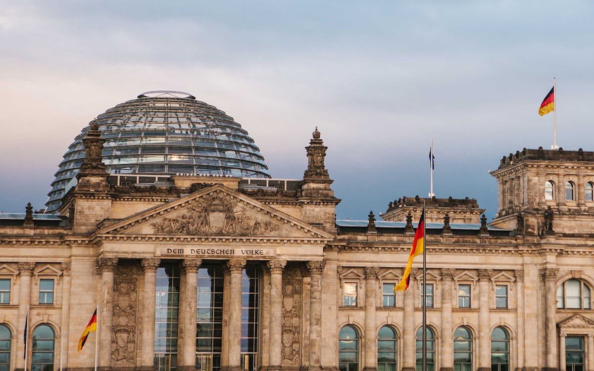 german guided tour of parliament district-4 german guided tour of parliament district-4