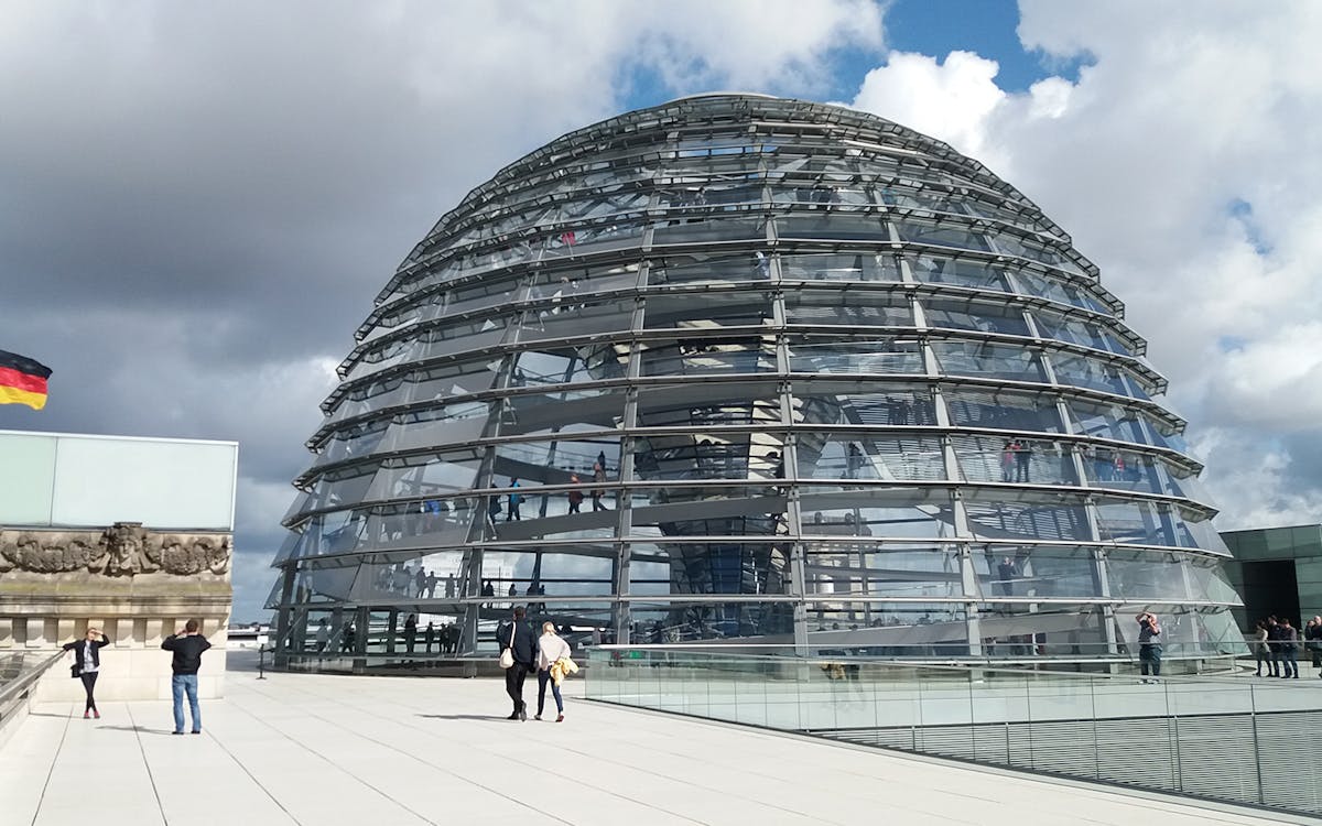 german guided tour of parliament district-5 german guided tour of parliament district-5