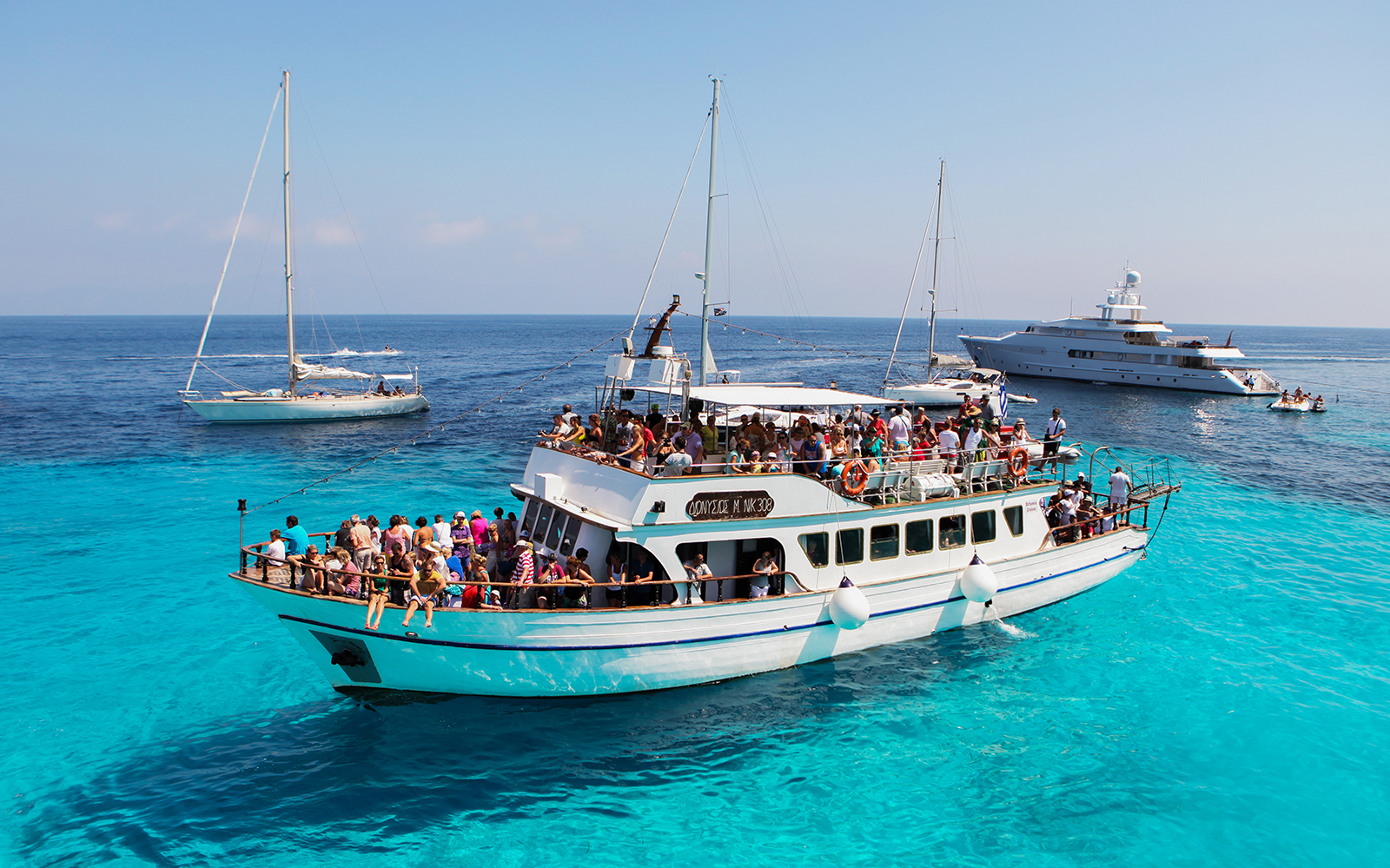 Paxos, Antipaxos & Blue Caves Cruise From Corfu