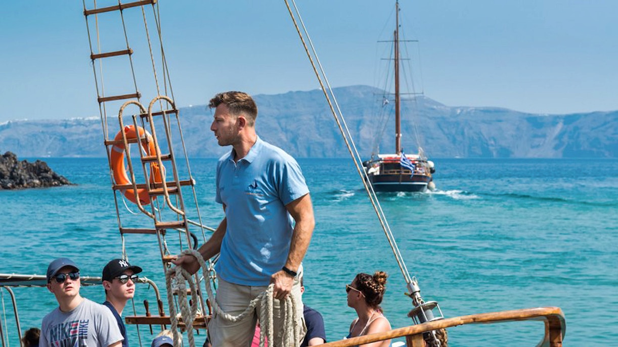 Santorini Volcano Tour Timings