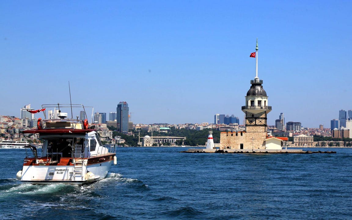istanbul: maiden tower ferry line-5 istanbul: maiden tower ferry line-5