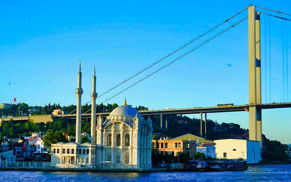 istanbul : croisière au coucher du soleil en soirée sur un bateau-5 istanbul : croisière au coucher du soleil en soirée sur un bateau-5