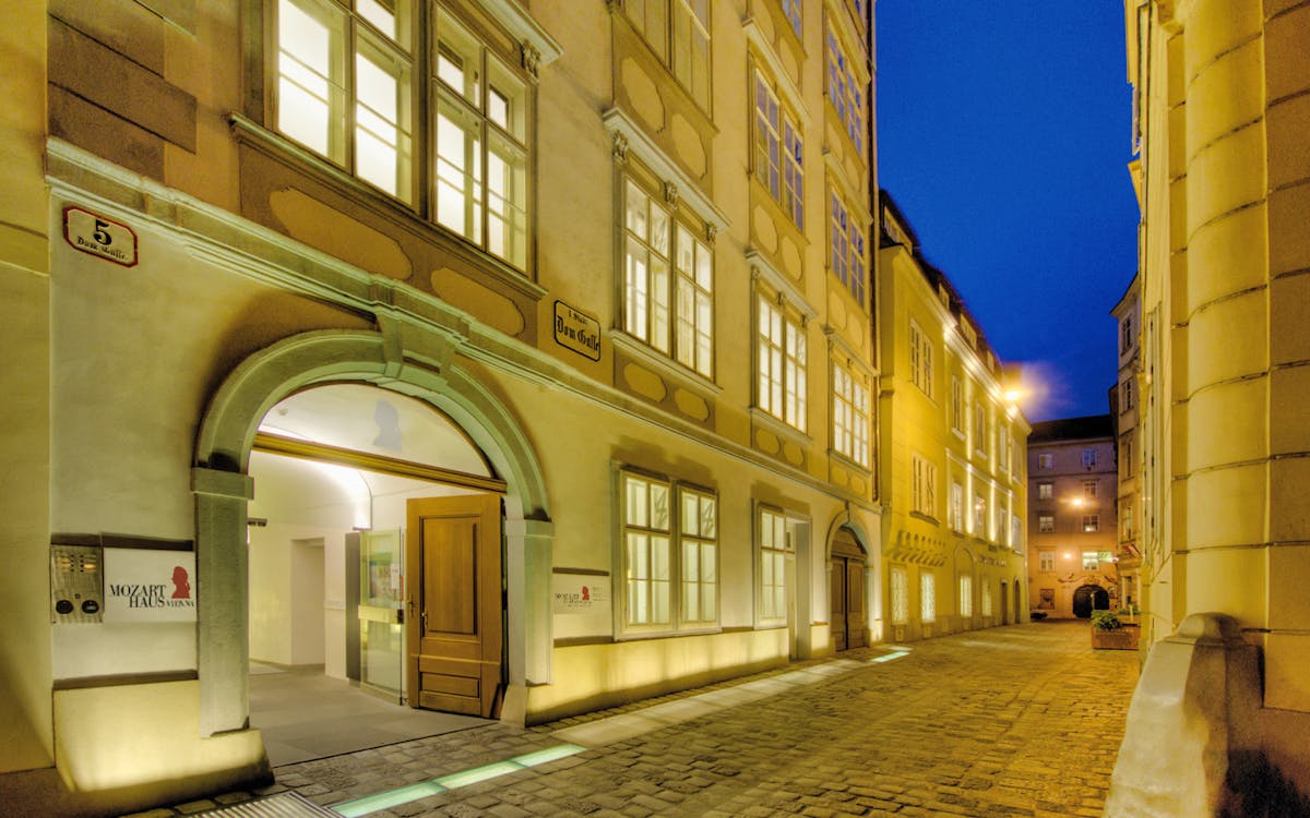 tickets to mozarthaus vienna with audio guide-4 tickets to mozarthaus vienna with audio guide-4