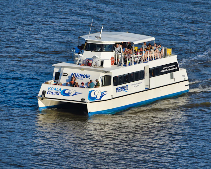 Lone Pine Koala Sanctuary Tickets with Brisbane River Cruise