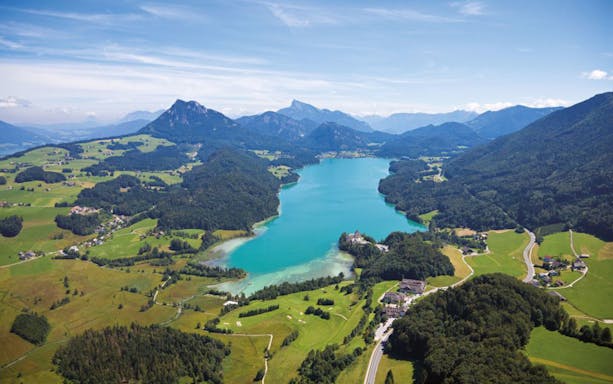 Aerial view of Lake Wolfgang and surrounding mountains on the Sound of Music tour in Salzburg.
