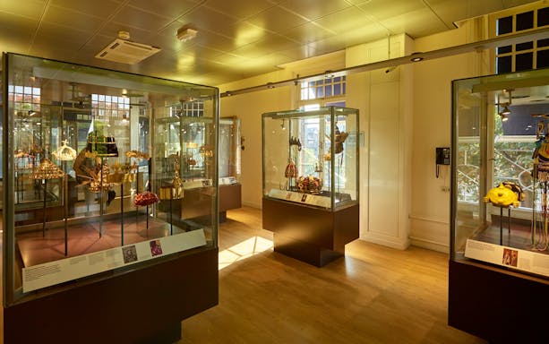Exhibit of diamond artifacts in the Diamond Museum Amsterdam.