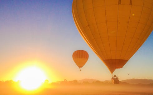 Cairns Classic Hot Air Balloon Ride with Return Transfers