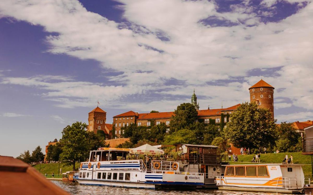 fiume vistola - crociera notturna panoramica di un'ora con le migliori attrazioni di cracovia-2 fiume vistola - crociera notturna panoramica di un'ora con le migliori attrazioni di cracovia-2