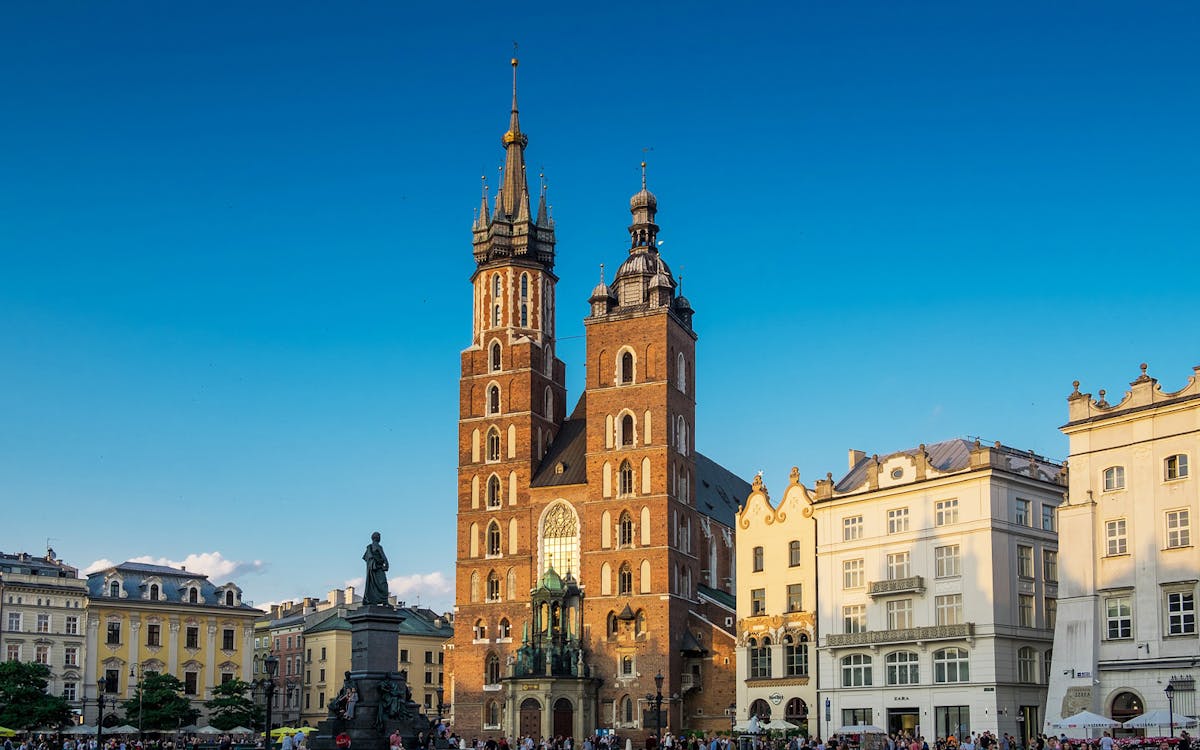 headout tours krakow