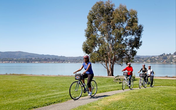 Golden Gate Bridge to Sausalito Guided Bike Tour