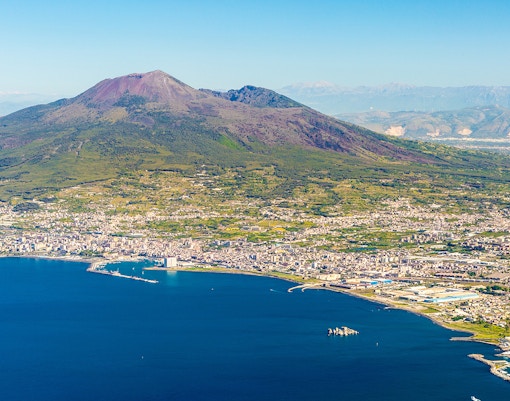 Mount Vesuvius and Monte Somma - 12 Fascinating Facts On Mount Vesuvius