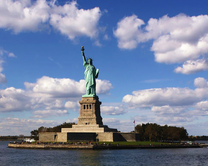 Statue of Liberty, Ellis Island, and 9/11 Memorial Pools Guided Tour (Product 16006)