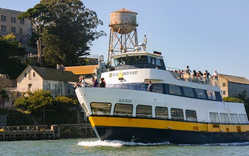 San Francisco: Hop-On Hop-Off City Tour + Bay Cruise + 1 Day Bike Rental