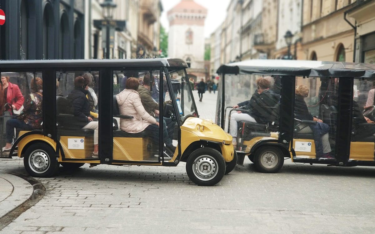 krakow: old town sightseeing by golf cart and wawel castle guided tour-6 krakow: old town sightseeing by golf cart and wawel castle guided tour-6