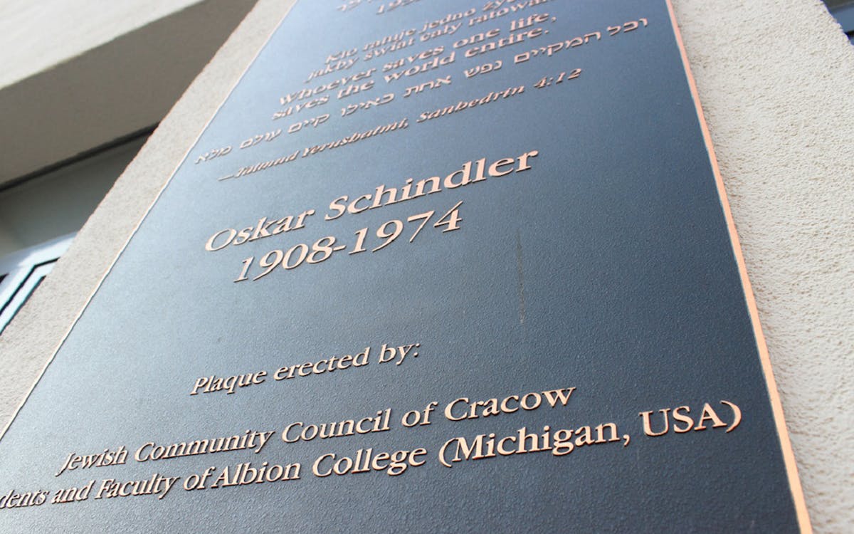 kazimierz by golf cart + schindler's factory museum tour-4 kazimierz by golf cart + schindler's factory museum tour-4