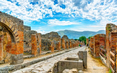 Pompeii Reserved Entrance Tickets With Multimedia Experience