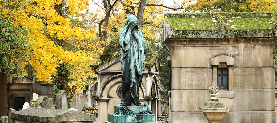 paris in May - Pere Lachaise Cemetery