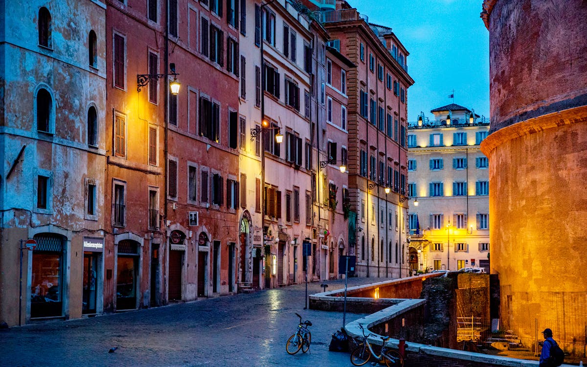 guided walking tour of rome's ghosts and mysteries-6 guided walking tour of rome's ghosts and mysteries-6