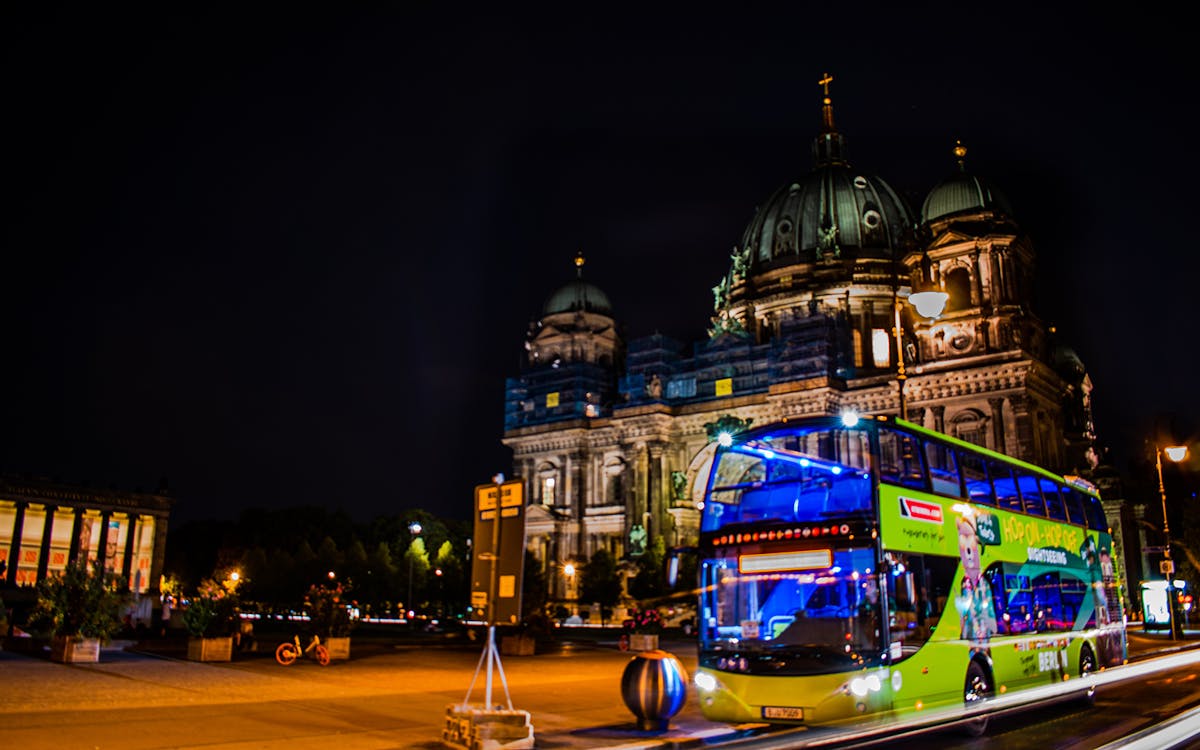 evening tour by bus in berlin-3 evening tour by bus in berlin-3
