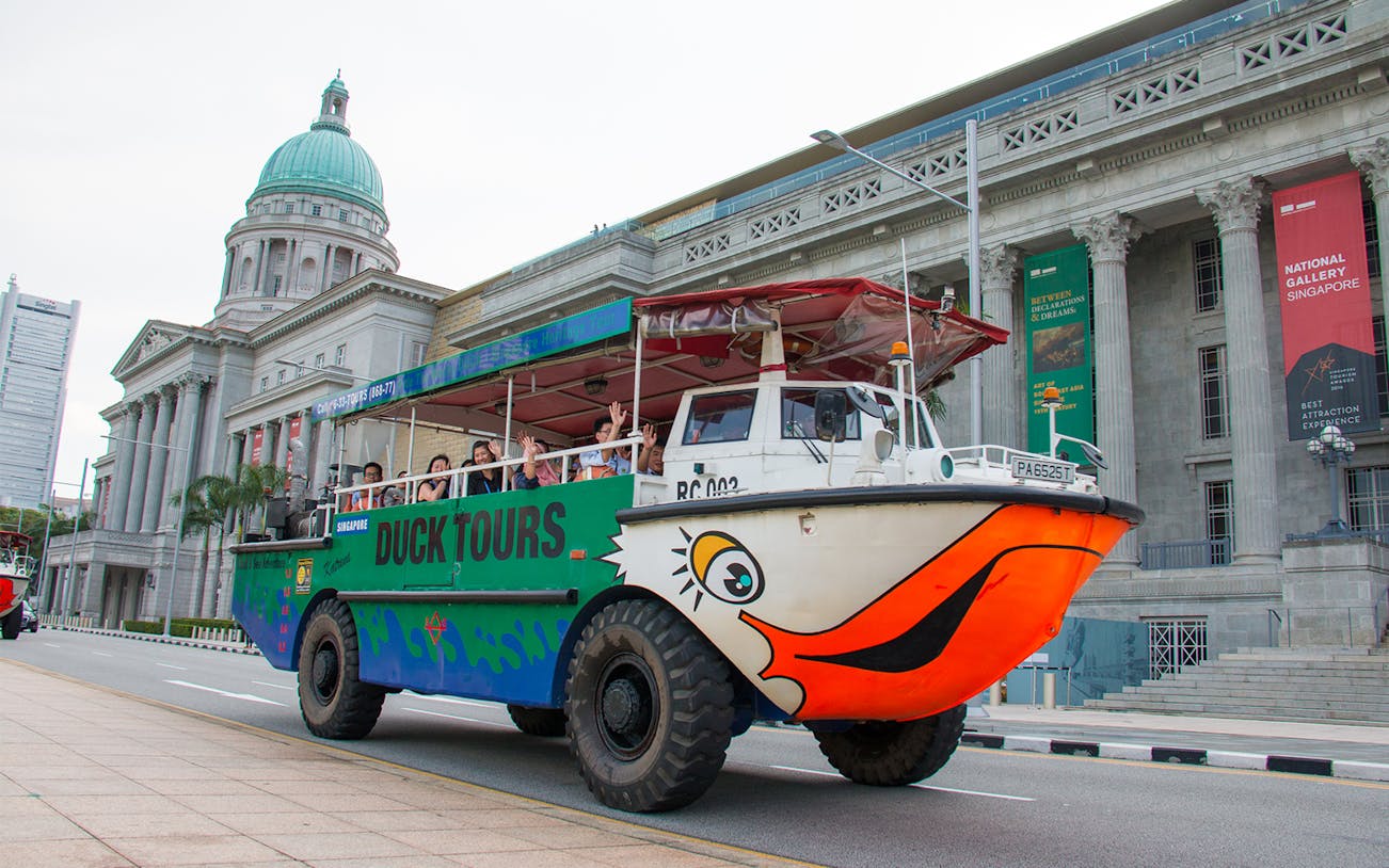 DUCKtour vehicle in front of the National Gallery Singapore.