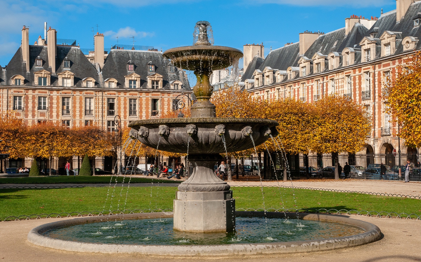 Fountain in Place des Vosges, Paris, during Le Marais Walking Tour.