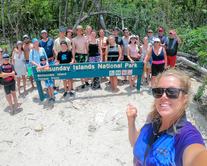 Whitsunday Islands: Fly and Raft Package