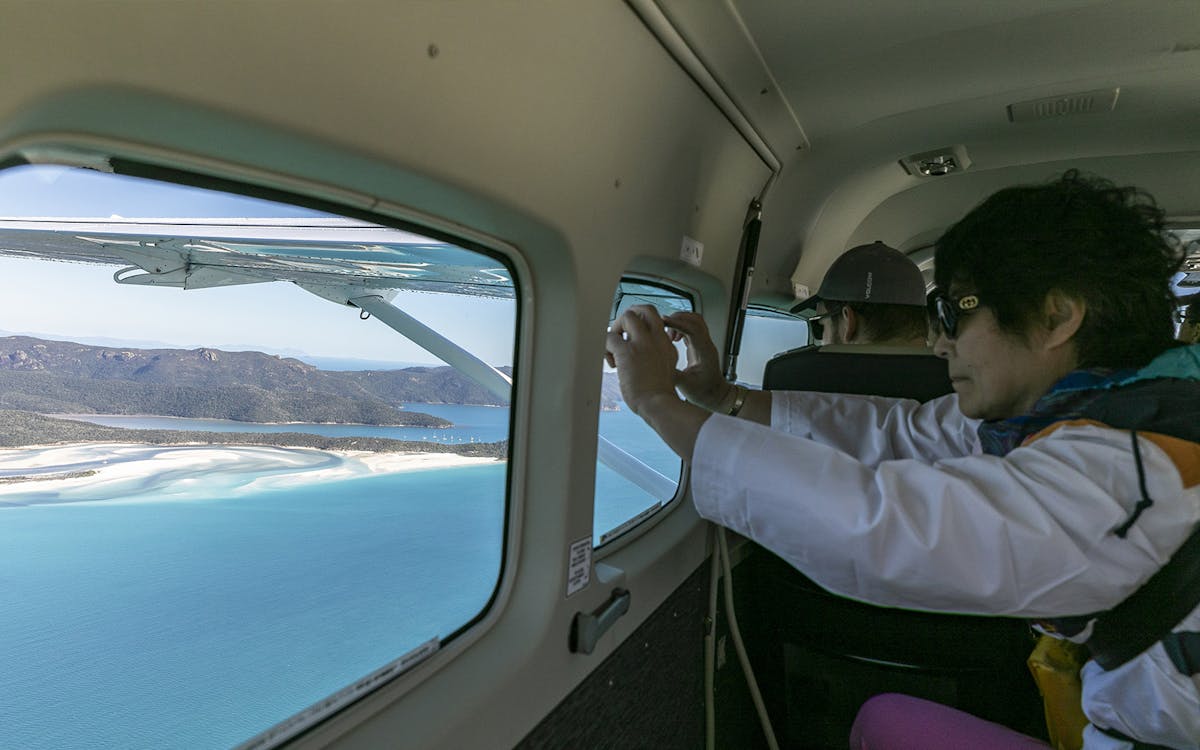 tickets to whitsunday islands & great barrier reef 1-hr scenic flight-13 tickets to whitsunday islands & great barrier reef 1-hr scenic flight-13
