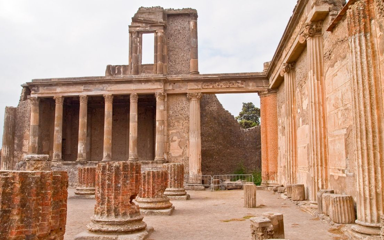 Rome To Pompeii Day Trips – Guided Tours With Transfers