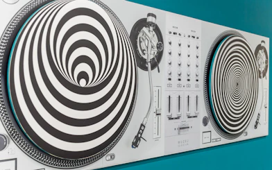 Turntable illusion exhibit at Museum of Illusions, Thessaloniki.