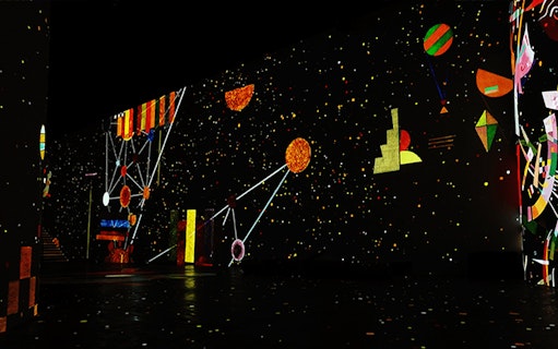 Infinity des Lumières exhibit featuring abstract art projections by Gaudi, Kandinsky, and Klee.