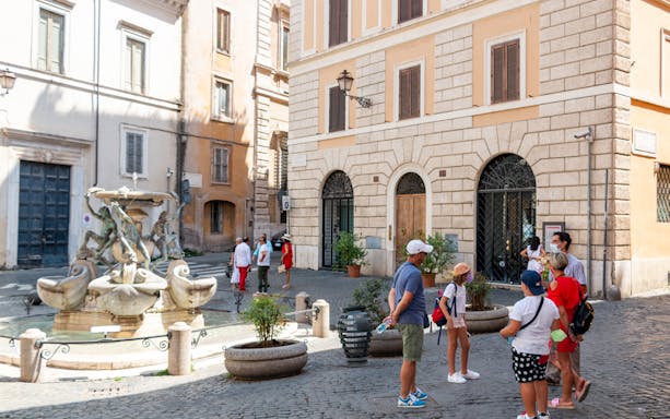 Tour group near Turtle Fountain in Rome's Jewish Ghetto.