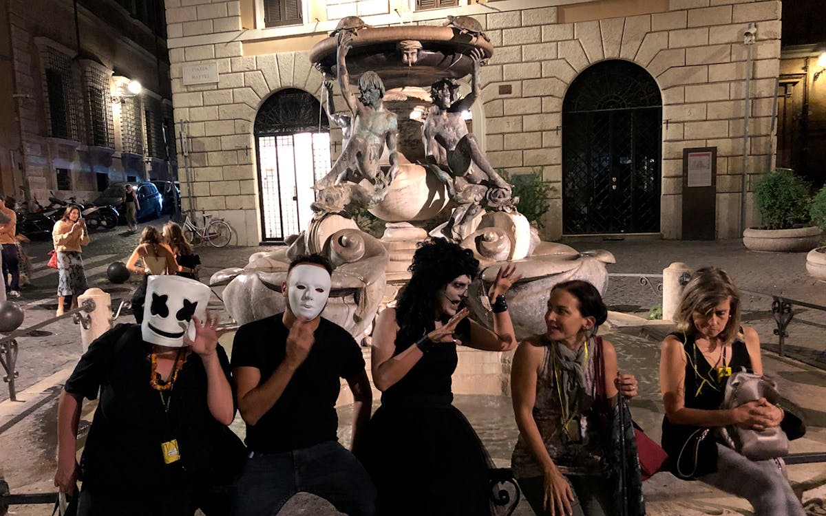 combo: pass di 24 ore per i bus hop-on hop-off roma + tour dei fantasmi e misteri di roma-25 combo: pass di 24 ore per i bus hop-on hop-off roma + tour dei fantasmi e misteri di roma-25