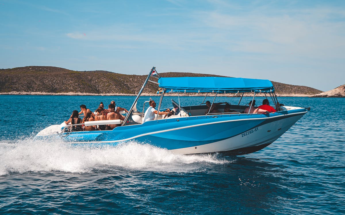 desde split: tour en barco de lujo por la gruta azul y las 5 islas-3 desde split: tour en barco de lujo por la gruta azul y las 5 islas-3