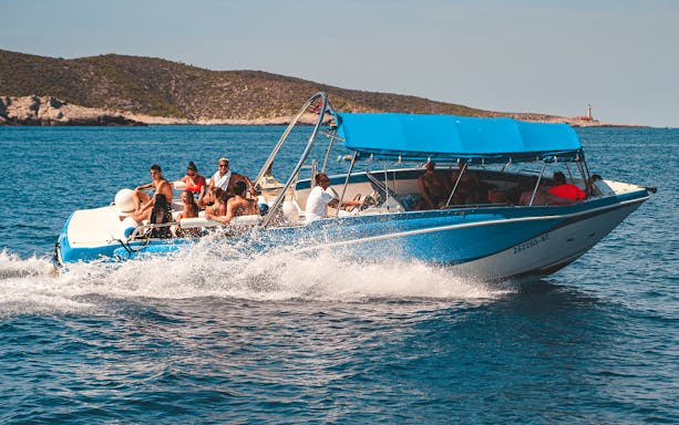 Small group on a speedboat tour near Hvar, heading to Blue Cave from Split.
