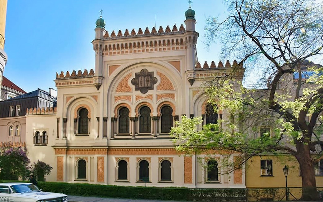 Prague Jewish Town synagogue exterior with ornate architecture.