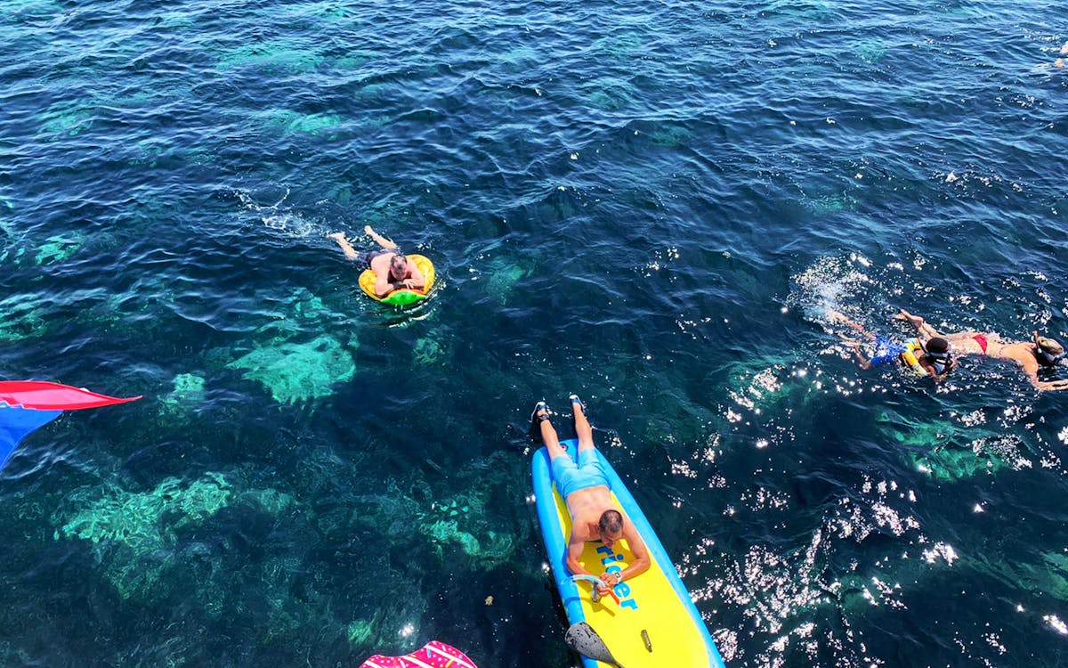 kleingruppentour: 3 inseln ab split – blaue lagune, bucht duga und trogir-6 kleingruppentour: 3 inseln ab split – blaue lagune, bucht duga und trogir-6