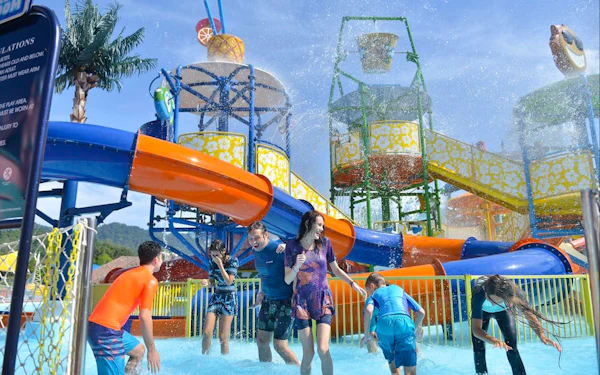 Combo: Splash Out Langkawi + Langkawi Wildlife Park Tickets