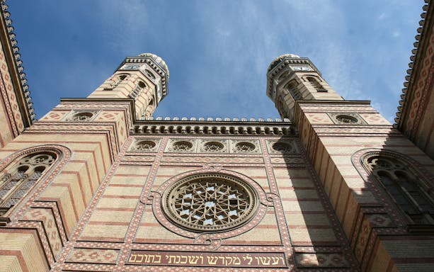 Dohany Street Synagogue facade with twin towers, Budapest Jewish Heritage Tour.