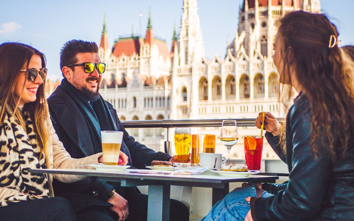 budapest: 70-minute sightseeing brunch cruise-0 budapest: 70-minute sightseeing brunch cruise-0