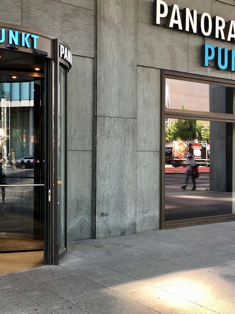 Entrance to Panoramapunkt Berlin at Potsdamer Platz.