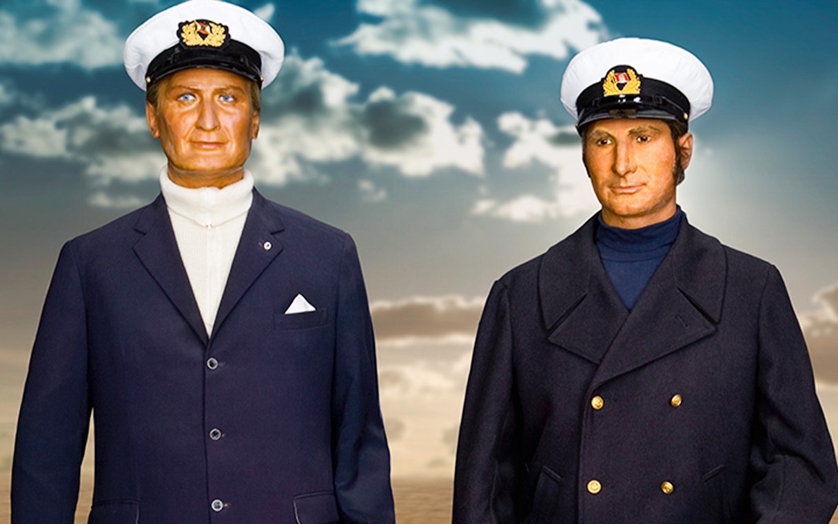 Wax figures of two captains in uniform at Panoptikum, Hamburg.
