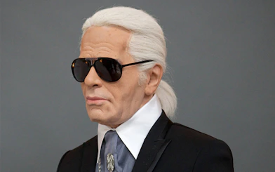 Wax figure with sunglasses at Panoptikum Das Wachsfigurenkabinett.
